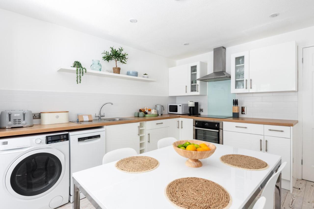 Ferienwohnung Hideaway - Exclusive Marina Development, Town Centre, With Parking Falmouth Exterior foto